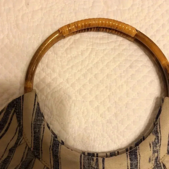 Banana Republic linen beige/blue bag - Picture 2 of 10